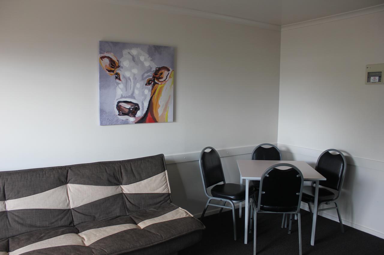 Kiwi Court Motel Hawera Exterior foto